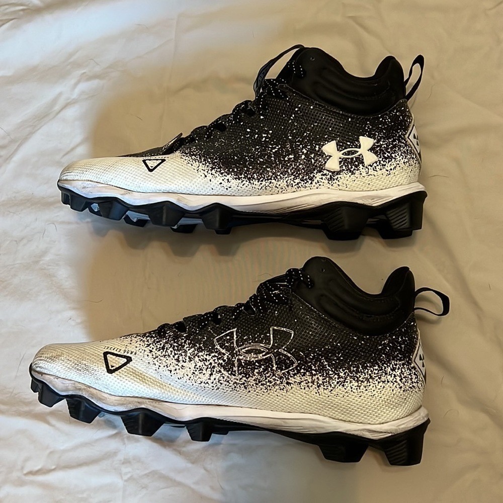 Under Armour Men's Lockdown 2.0 Mid Football Cleats 3025083‎ size 11.5 - Picture 3 of 10